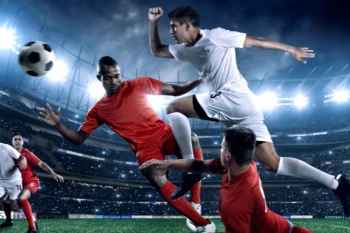 ¿Sabías que 10 de nuestros médicos cuentan con experiencia en el fútbol profesional? Aquí te contamos de ellos